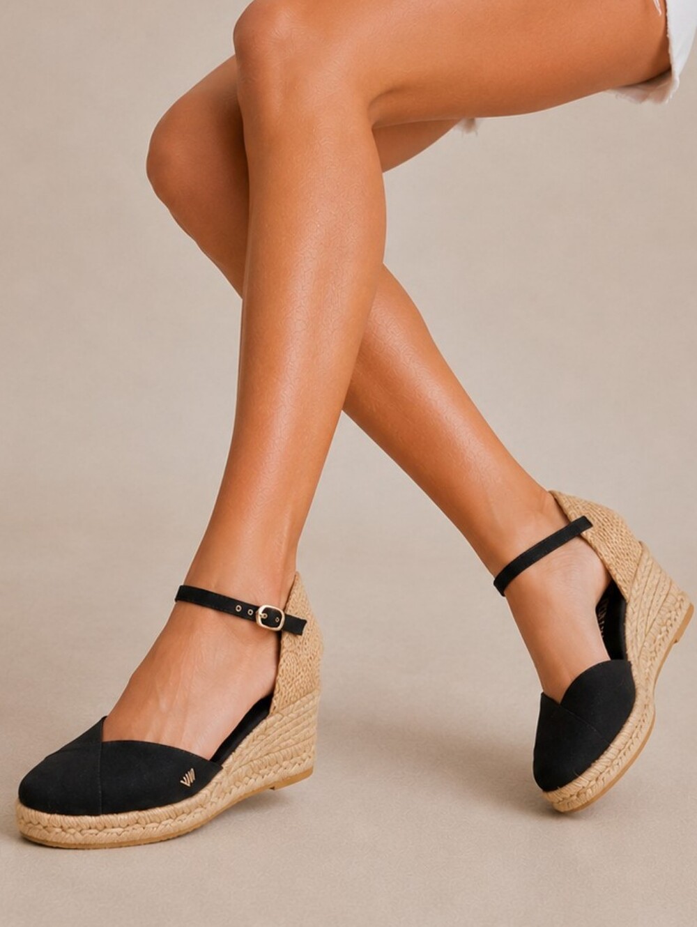 Viscata Pubol Black Canvas Espadrille Wedge Sandals Size 39 US 8 EUC $135 S4144 - Picture 3 of 12